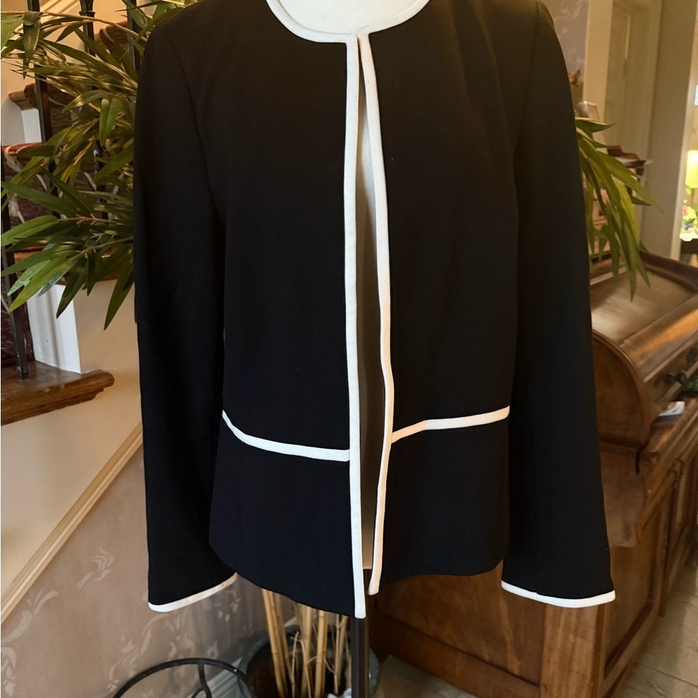 TALBOTS ladies jacket/cardigan, long sleeve size 12 fabric made in Italy - Picture 11 of 16